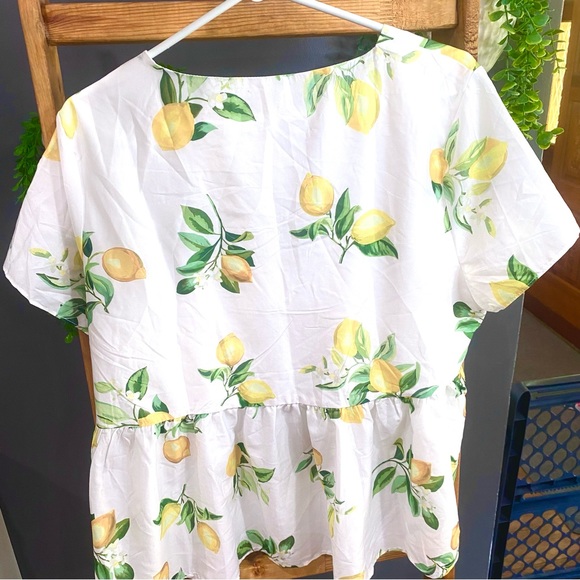 Lemon Peplum Top - Picture 5 of 6